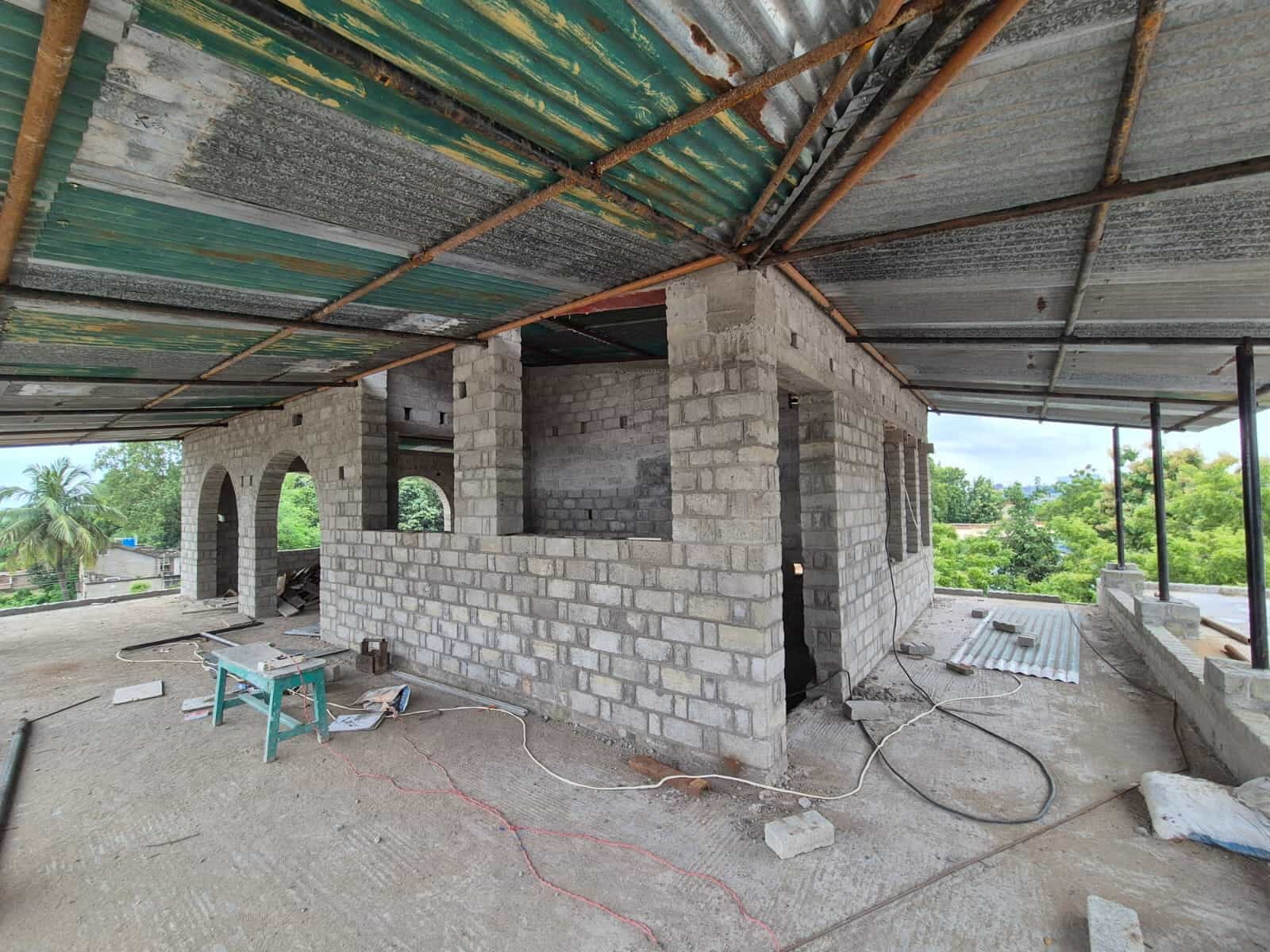 Open air canteen